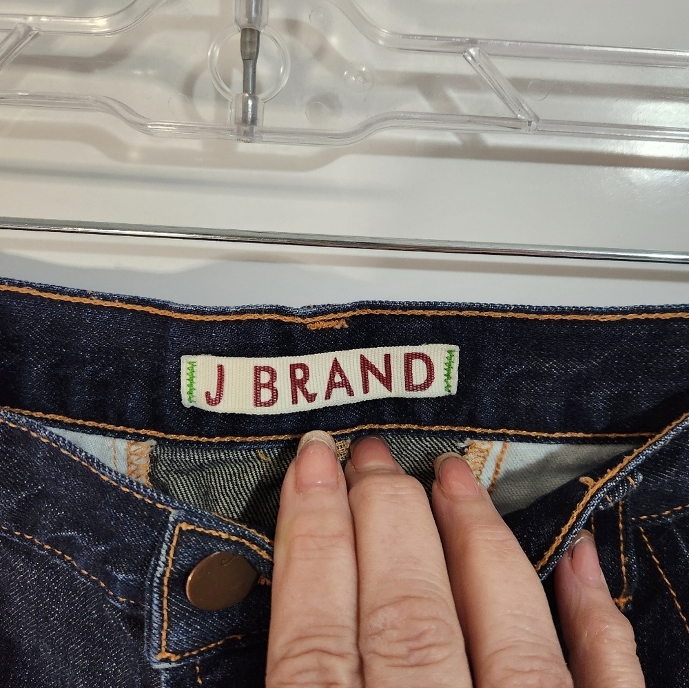 J Brand Women's Dark Blue Denim Shorts, Size 27 - Picture 2 of 7